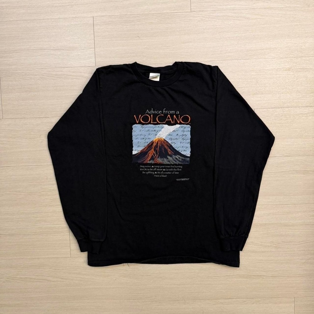 2009 Hawaii Volcano National Park Advice From A Volcano Black Long Sleeve Shirt